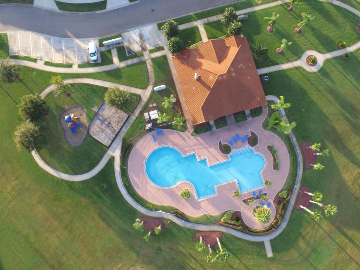 Alamo Vacation Homes Hunters Creek Екстер'єр фото
